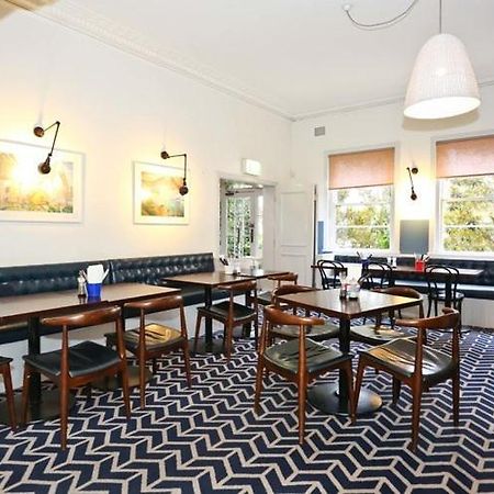 Blues Point Hotel Sydney Exteriör bild